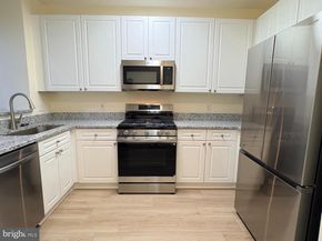 8183 Carnegie Hall Court 109, Vienna VA 22180