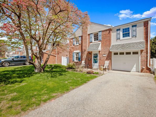 7709 Keiffer Street, Philadelphia PA 19128