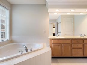 3511 Sunset Way, Huntingdon Valley PA 19006