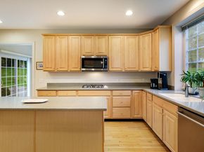 3511 Sunset Way, Huntingdon Valley PA 19006