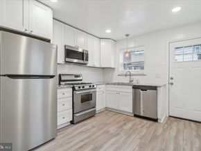2432 E Hazzard Street, Philadelphia PA 19125