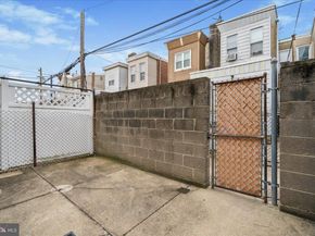 2432 E Hazzard Street, Philadelphia PA 19125