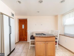 1058 Huntingdon Pike, Huntingdon Valley PA 19006
