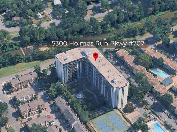 5300 Holmes Run Parkway 707, Alexandria VA 22304