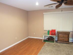 106 Juniper Drive, Levittown PA 19056