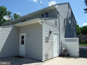 106 Juniper Drive, Levittown PA 19056