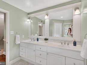3550 36TH Street N, Arlington VA 22207