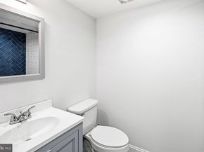 2144 N 8TH Street, Philadelphia PA 19122