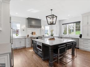 303 Salsbury Lane NW, Vienna VA 22180