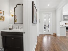 303 Salsbury Lane NW, Vienna VA 22180