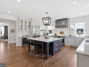 303 Salsbury Lane NW, Vienna VA 22180