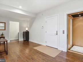 303 Salsbury Lane NW, Vienna VA 22180
