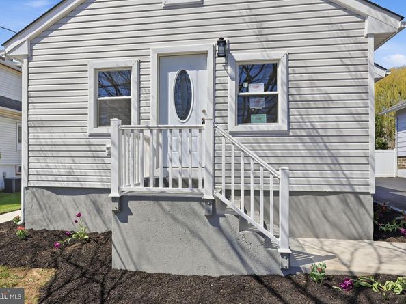 103 Center Avenue, Willow Grove PA 19090
