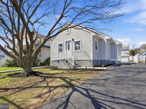 103 Center Avenue, Willow Grove PA 19090