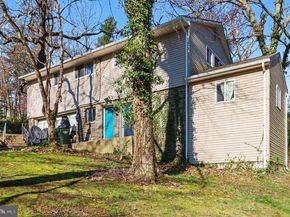 2338 Fairway Road, Huntingdon Valley PA 19006