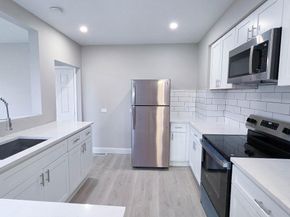 1112 Elmwood Avenue, Sharon Hill PA 19079