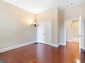 1811 Chestnut Street 103, Philadelphia PA 19103