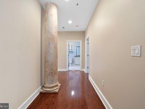 1811 Chestnut Street 103, Philadelphia PA 19103