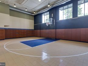 2655 Prosperity Avenue 201, Fairfax VA 22031