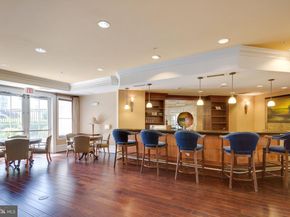 2655 Prosperity Avenue 201, Fairfax VA 22031