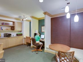 2655 Prosperity Avenue 201, Fairfax VA 22031