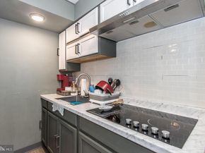 1901 N Howard Street, Philadelphia PA 19122
