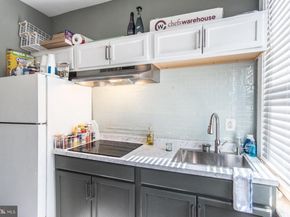 1901 N Howard Street, Philadelphia PA 19122