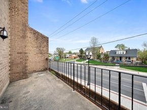 967 S Rolfe Street S 2, Arlington VA 22204