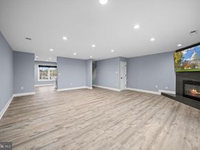 967 S Rolfe Street S 2, Arlington VA 22204