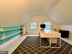 2 Chestnut Avenue, Narberth PA 19072