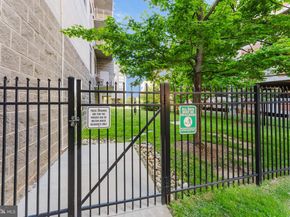 2726 Gallows Road 202, Vienna VA 22180