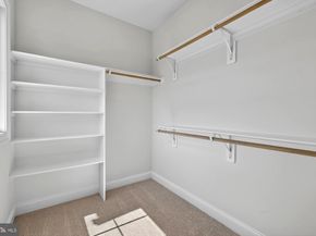 608 Roberts Drive NW, Vienna VA 22180