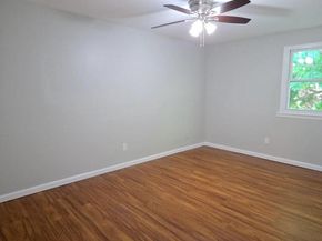 9412 Fairgreen Lane, Philadelphia PA 19114
