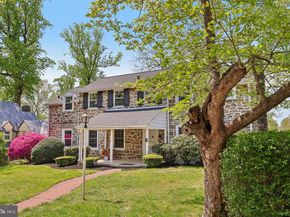 6 Overbrook Parkway, Wynnewood PA 19096