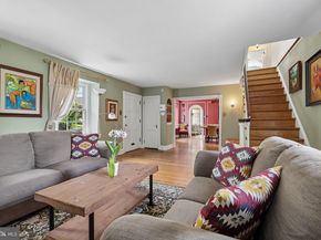 6 Overbrook Parkway, Wynnewood PA 19096