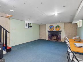 6 Overbrook Parkway, Wynnewood PA 19096