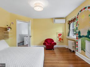 6 Overbrook Parkway, Wynnewood PA 19096