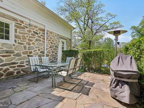 6 Overbrook Parkway, Wynnewood PA 19096