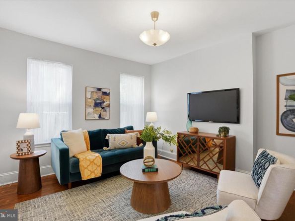 752 S Harshaw Street, Philadelphia PA 19146