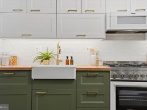 752 S Harshaw Street, Philadelphia PA 19146