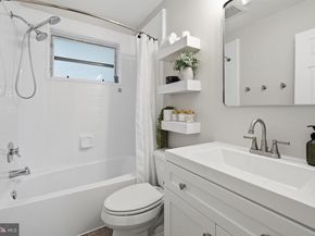 6368 Hillcrest Place, Alexandria VA 22312