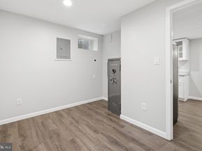 6368 Hillcrest Place, Alexandria VA 22312