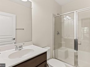 8901 Hargrove Court, Fairfax VA 22031