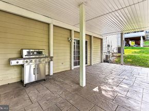 8901 Hargrove Court, Fairfax VA 22031