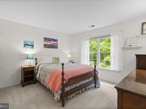 20695 Riptide Square, Sterling VA 20165