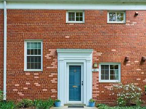 1011 Beverley Drive 11710, Alexandria VA 22302