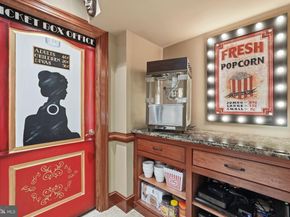 1204 Daviswood Drive, Mclean VA 22102