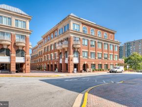 635 Slaters Lane 306, Alexandria VA 22314