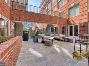 635 Slaters Lane 306, Alexandria VA 22314