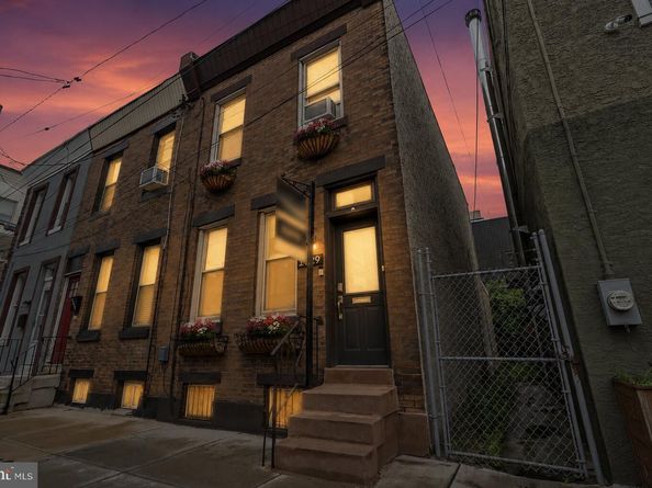 2529 E Albert Street, Philadelphia PA 19125